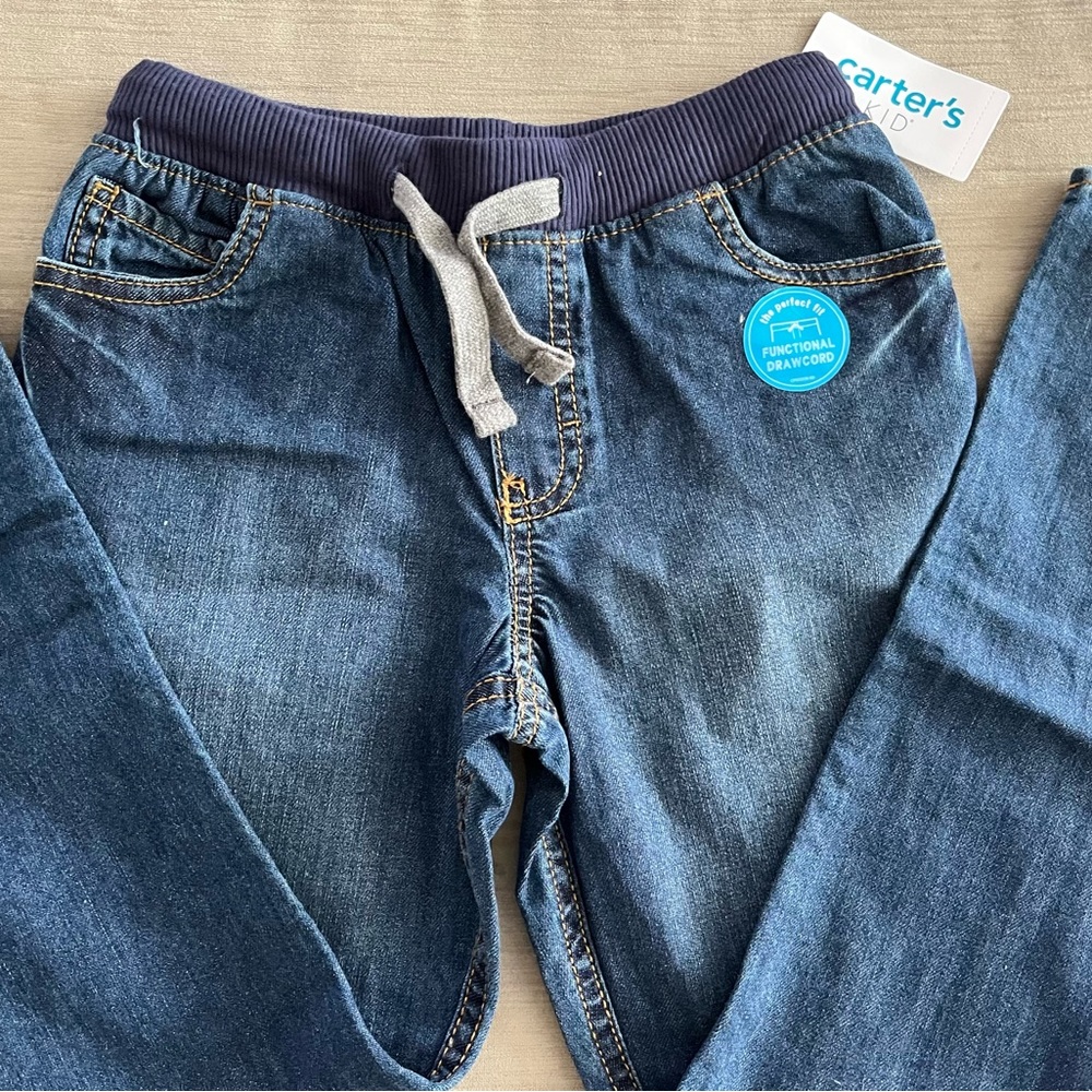 Carters kids size 7 adjustable waistband. NWT never worn!